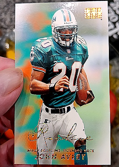 1993 Select #235 John Avery — front