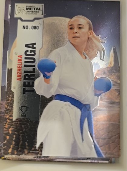2022 Skybox Metal Universe Champions #080 Anzhelika Terliuga — front