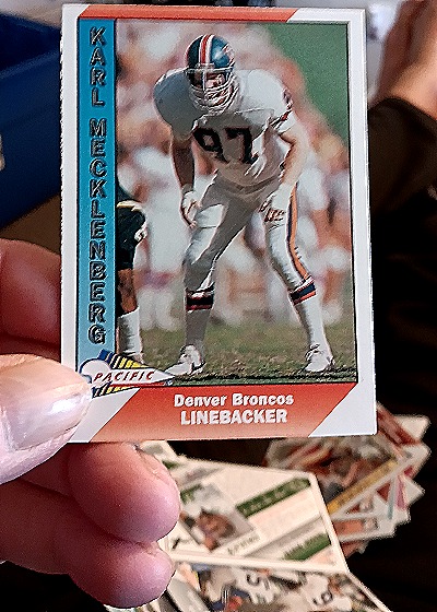 1991 Pacific #87 Karl Mecklenburg — front