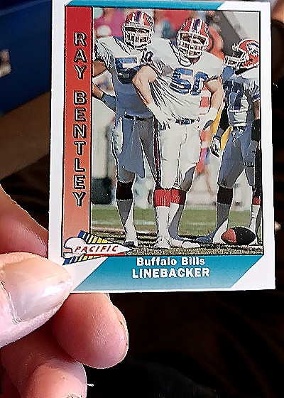 1991 Pacific #21 Ray Bentley — front