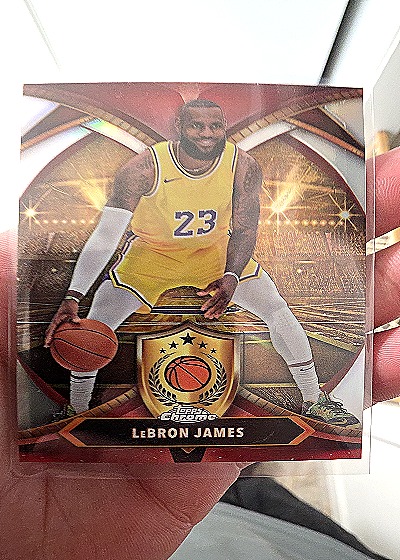 2024-25 Topps Chrome #BOD-1 LeBron James — front
