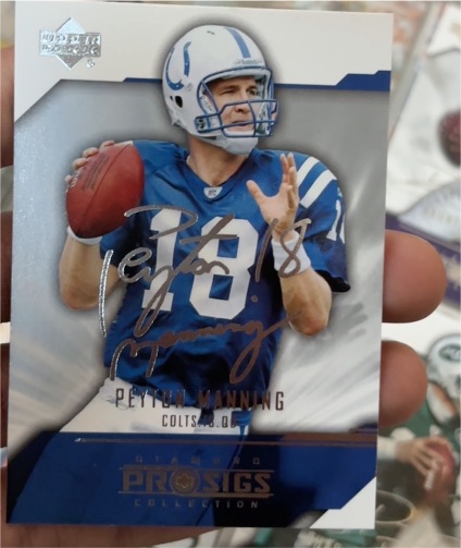 2004 Upper Deck Diamond Pro Sigs #39 Peyton Manning — front