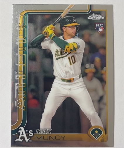 2025 Topps Chrome #221 Max Muncy — front