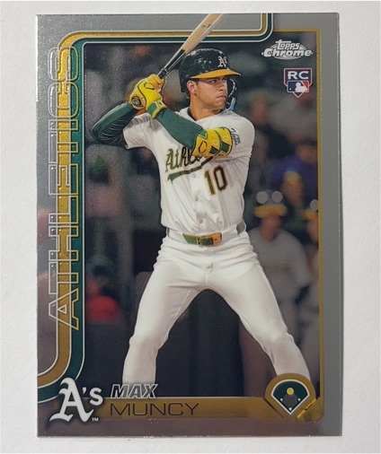 2025 Topps Chrome #221 Max Muncy — front