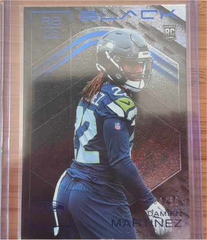 2022 Panini Black #150 Damien Martinez — front
