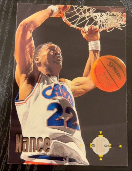 1993-94 Topps Stadium Club #62 Larry Nance — front