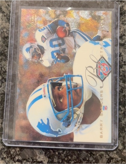 1995 Fleer Flair Preview #10 Barry Sanders — front