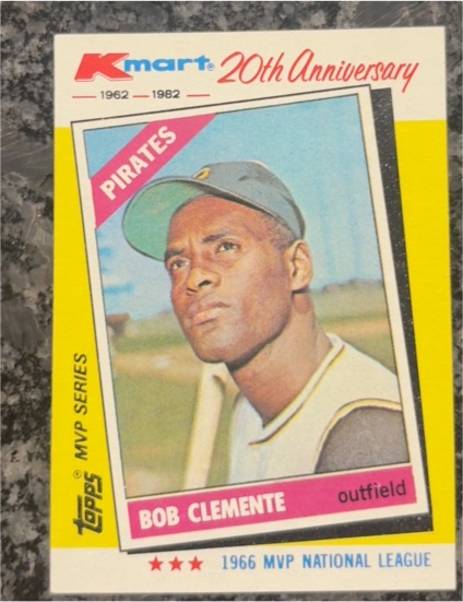 1982 Topps Kmart 20th Anniversary #10 Roberto Clemente — front