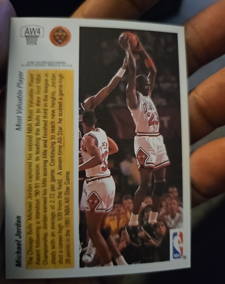 1991 Upper Deck #AW4 Michael Jordan — front
