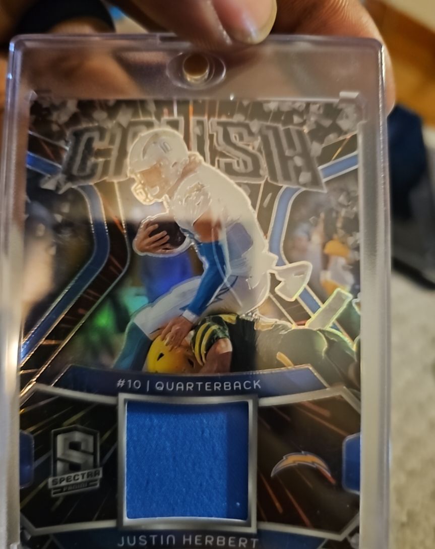 2024 Panini Spectra Crush #10 Justin Herbert — front