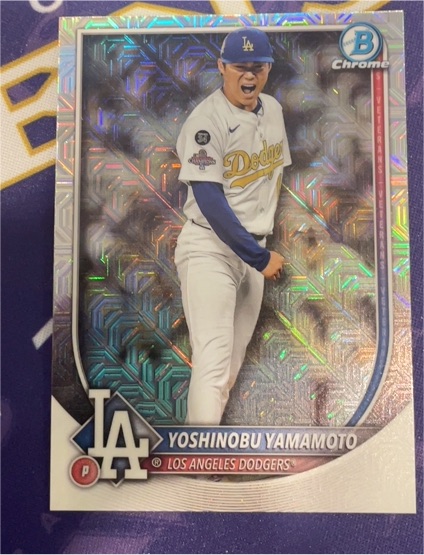 2025 Bowman Chrome #76 Yoshinobu Yamamoto — front
