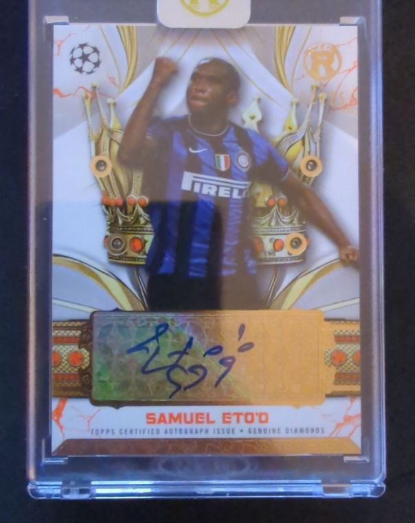 2024-25 Topps Reverence Samuel Eto'o Crowned Legend Autograph — front