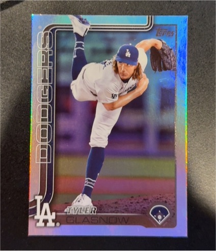 2025 Topps Series 1 #201 Tyler Glasnow — front