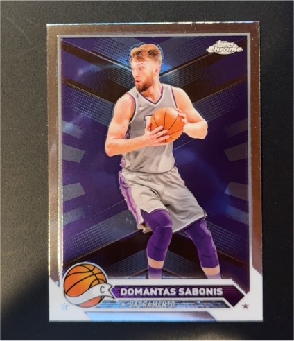 2023-24 Topps Chrome #10 Domantas Sabonis — front