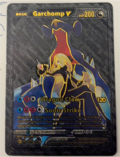 Garchomp V Fan Art Gold Foil HP 200 — front