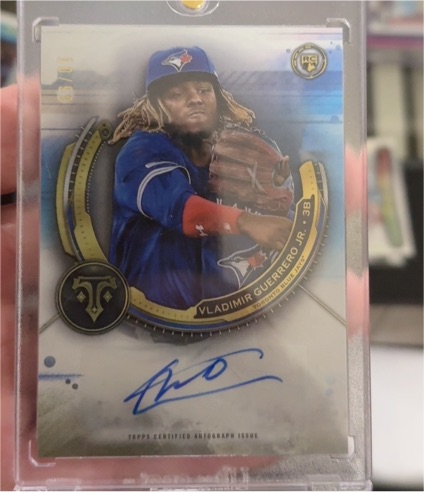 2019 Topps Triple Threads #RAU-VG Vladimir Guerrero Jr. Rookie Autograph — front