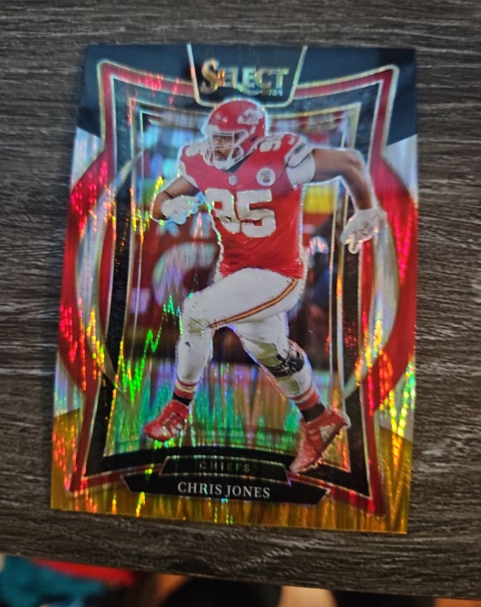 2024 Panini Select Concourse #19 Chris Jones — front