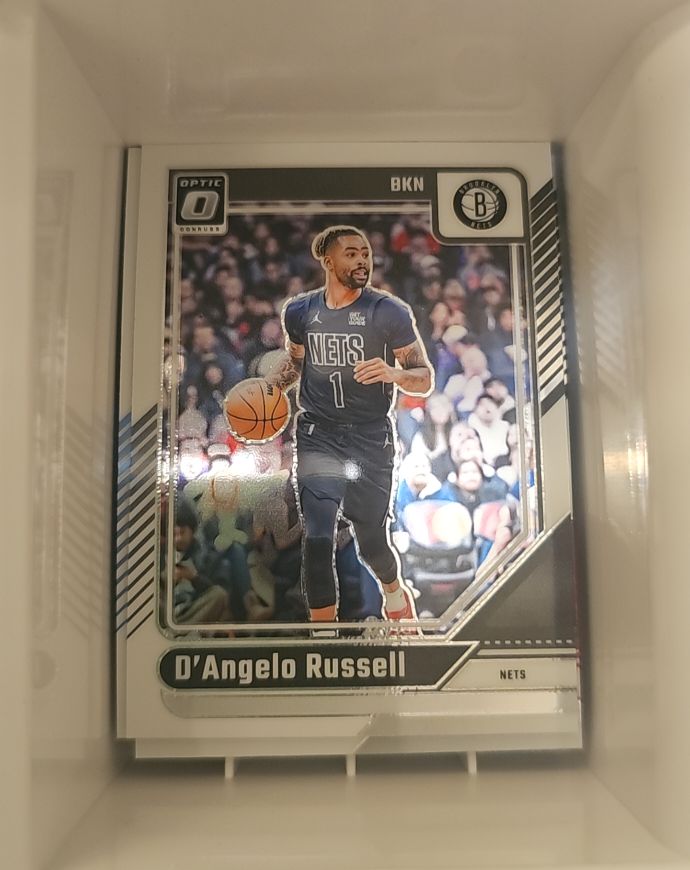2024-25 Donruss Optic #123 D'Angelo Russell — front