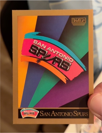 1990-91 SkyBox #351 San Antonio Spurs — front