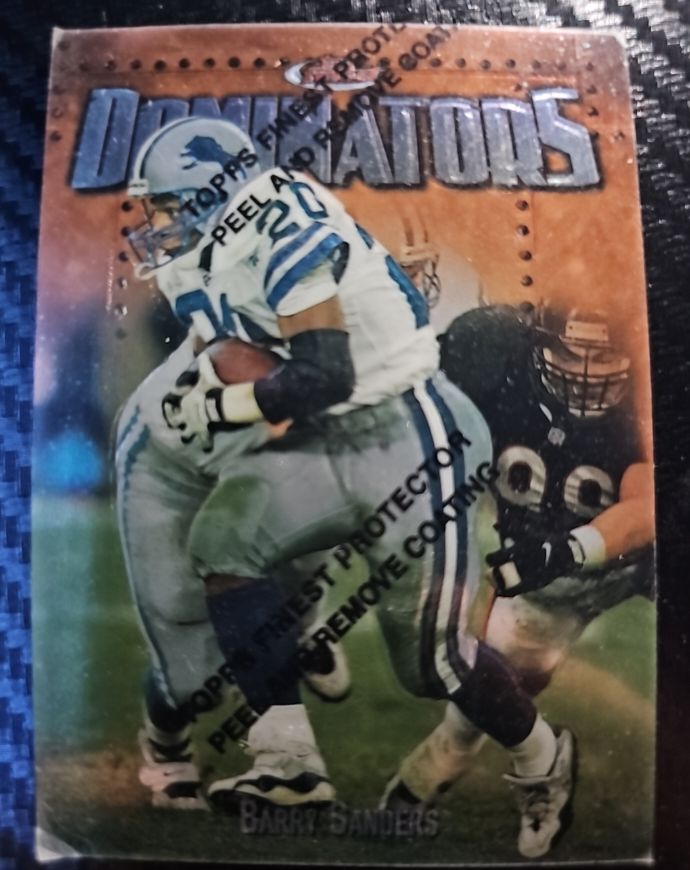 1997 Topps Finest #200 Barry Sanders Dominators — front