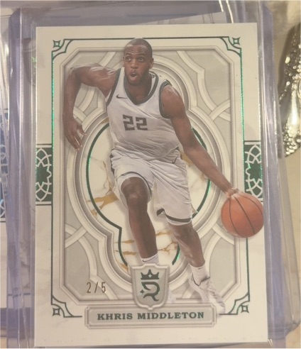 2023-24 Topps Royalty #23 Khris Middleton — front