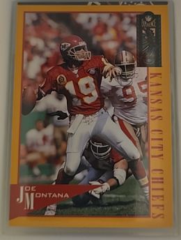 1995 Classic NFL Experience #43 Joe Montana — front