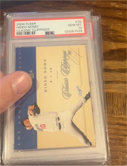 2004 Fleer Classic Clippings #38 Hideo Nomo — front