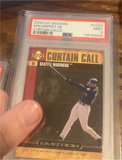 2000 Upper Deck Ovation #CC20 Ken Griffey Jr. Curtain Call — front