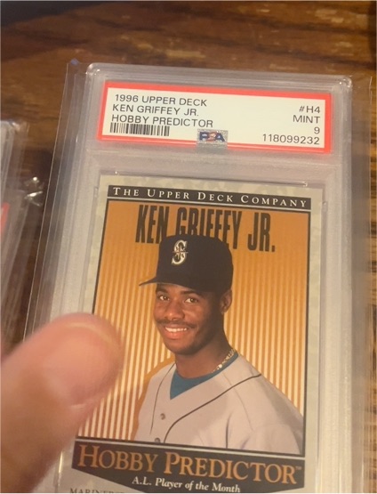 1996 Upper Deck #H4 Ken Griffey Jr. Hobby Predictor — front