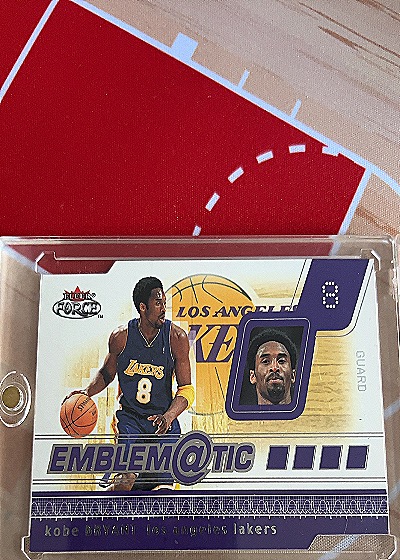2001-02 Fleer Force Emblematic #8 Kobe Bryant — front