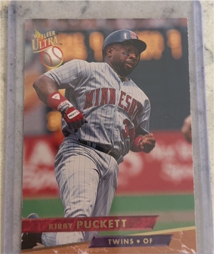 1993 Fleer Ultra #236 Kirby Puckett — front