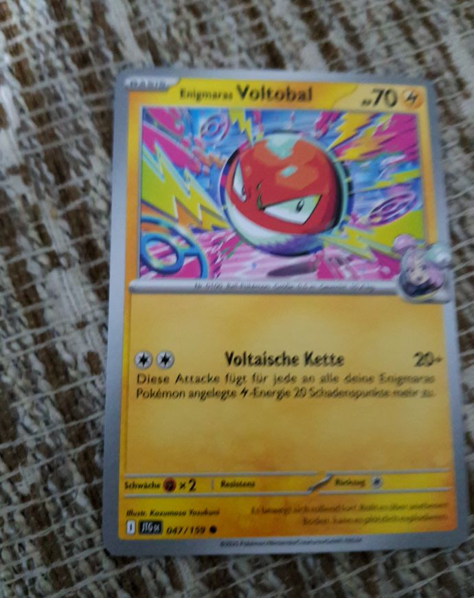 2023 Pokémon SV09: Journey Together #047 Voltorb — front