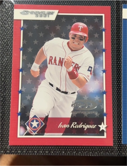 2001 Donruss #9 Ivan Rodriguez — front