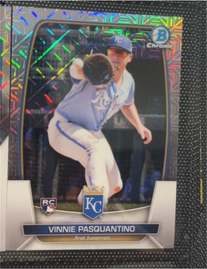2023 Bowman Chrome #37 Vinnie Pasquantino Mojo Refractor Rookie Card — front