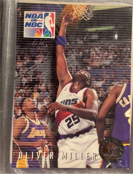 1993-94 SkyBox Premium #8 Oliver Miller — front