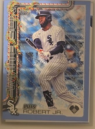 2025 Topps Holiday #H117 Luis Robert Jr. — front