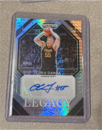 2024 Panini Prizm Draft Picks Legacy Signatures #LS-LGZ Luka Garza — front