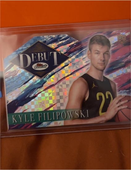2024-25 Topps Finest Debut #D-12 Kyle Filipowski — front