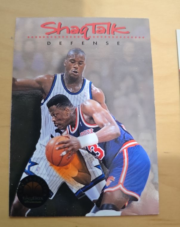 1993-94 SkyBox Premium Shaq Talk #5 Shaquille O'Neal — front