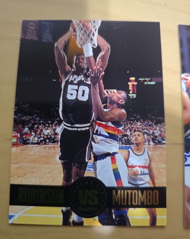 1993-94 SkyBox Premium #SS6 David Robinson / Dikembe Mutombo Showdown Series — front