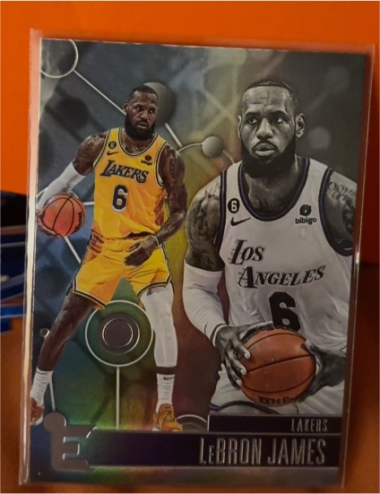 2022-23 Panini Chronicles Essentials #228 LeBron James — front