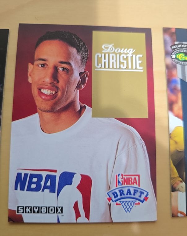 1993-94 SkyBox Premium #DP17 Doug Christie — front