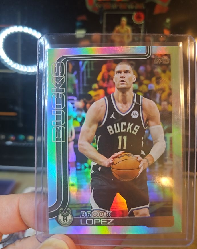 2025-26 Topps #58 Brook Lopez — front