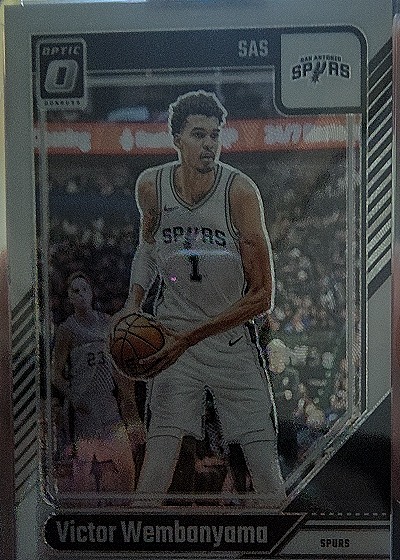 2024-25 Donruss Optic #45 Victor Wembanyama — front
