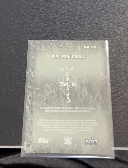 2025 Topps WWE Roxanne Perez BAY-PRZ — front