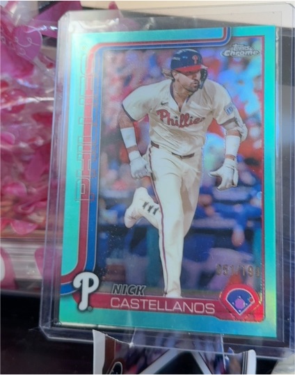 2025 Topps Chrome #226 Nick Castellanos — front