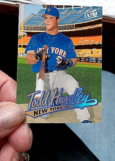 1997 Fleer Ultra #239 Todd Hundley — front