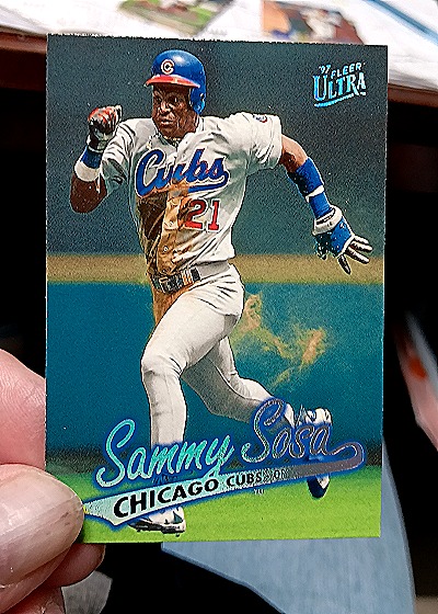 1997 Fleer Ultra #169 Sammy Sosa — front
