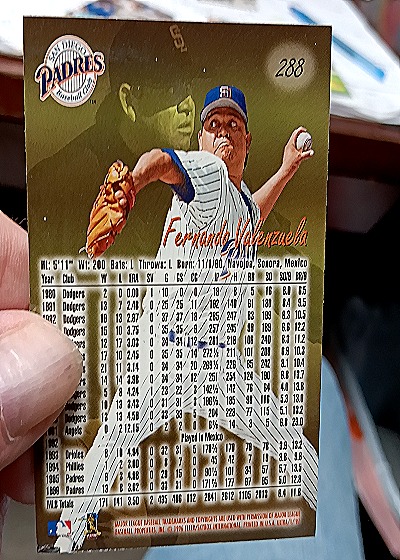 1997 Fleer Ultra #288 Fernando Valenzuela — back