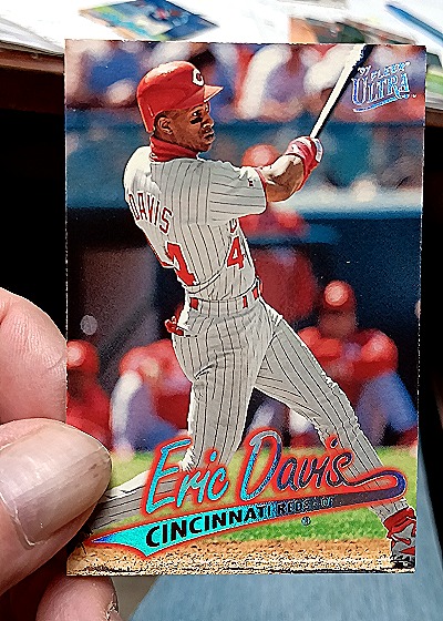 1997 Fleer Ultra #365 Eric Davis — front